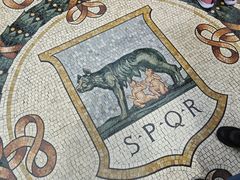 -埃马努埃莱二世拱廊