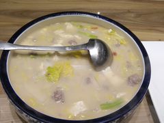 白菜豆腐驴肉丸子汤-高玛纳驴肉火烧(河间总店)