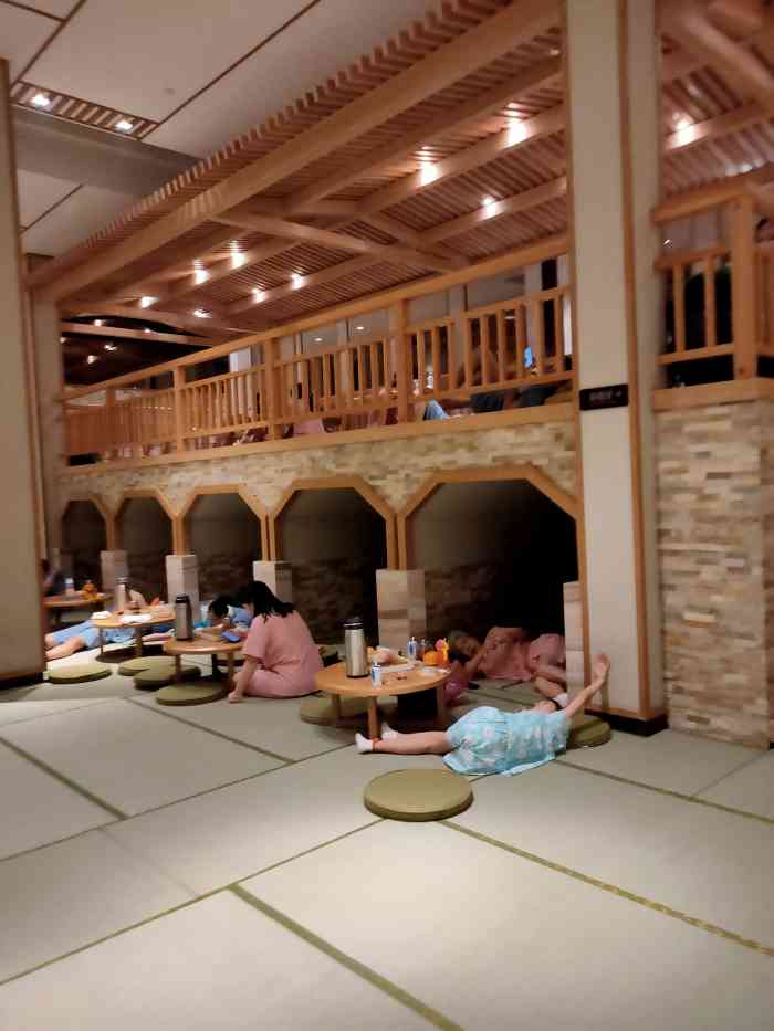 丽都温泉酒店-"离我家真的非常近,走路就可以去,装修之后.