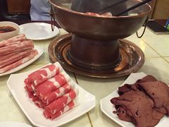 -满旗楼 北京烤鸭·涮羊肉火锅(武昌店)