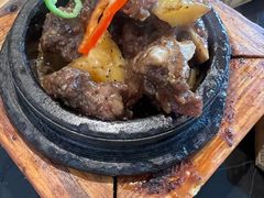 石锅牛仔骨-龙凤点心·饼家(松岗店)