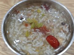 -白翔甜食店