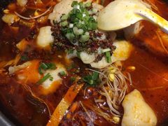 -渝是乎川渝小炒(新世界百货望京店)