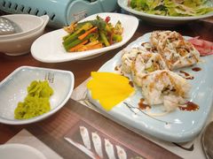 -青瓦餐厅·生鱼片·韩园烤肉(西塔店)