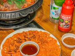 -喇喇排骨火锅·传统韩式脊骨汤(望京西园总店)