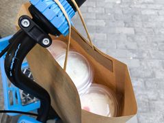 -红宝石·鲜奶小方·海派西点房(浦三店)