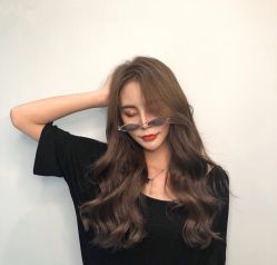 -MYYF SALON烫发染发