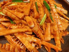 油焖嫩芽竹笋-中8楼风尚云南菜(颐堤港店)