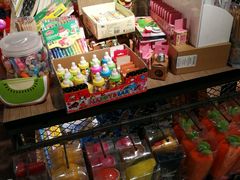 -酷乐潮玩(金桥国际店)
