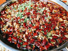辣子兔-邱金小炒·30 年盐帮江湖菜(自贡店)