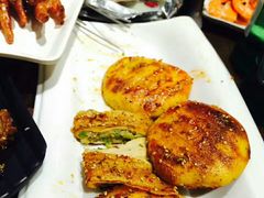 -喝丢一只鞋辣炒海鲜小烧烤(三八广场店)