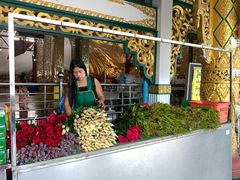 -ခြောက်ထပ်ကြီးရွှေသာလျောင်းဘုရားကြီး