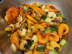 -七欣天香辣蟹火锅(上海银亿滨江店)