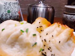 双拼虾仁生煎（双拼生煎）-大壶春生煎(四川中路店)