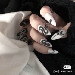 -Pink You美甲洗眉纹绣定制中心