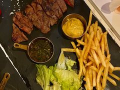 -火车头法国西餐厅