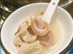 -洪霞餐馆·川菜·鲜货现炒(两江春城店)
