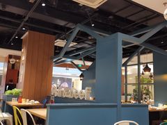 大堂-小鱼小牛·鱼牛干锅·脆鱼火锅(世欧广场店)