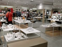 -hotwind热风(民盈山国贸店)