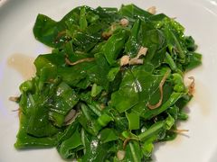 豆豉丁香鱼炒山苏-映水芙蓉(长宁来福士店)
