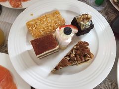 -东方豪景花园酒店·怡景旋转餐厅