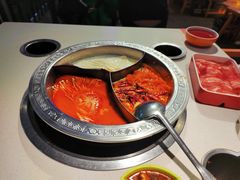-钢管厂五区小郡肝串串香火锅(人民广场店)