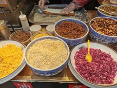 -八一路好吃街(雨田商务大厦店)