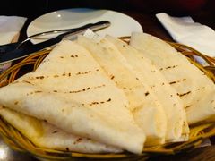 -Hooley's活利仕西餐厅(珠江新城店)