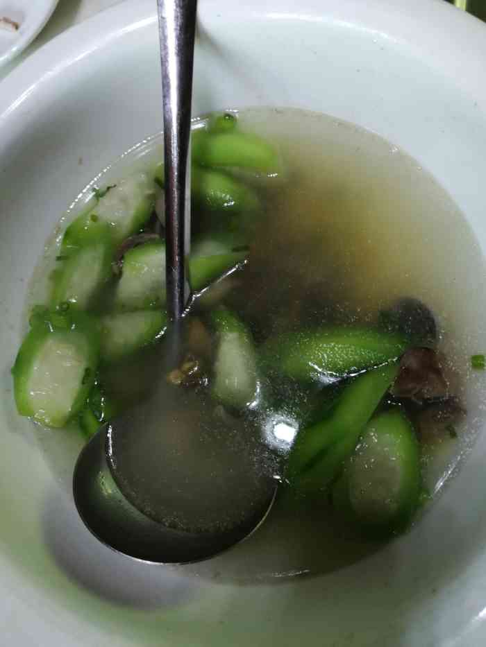 秀林山庄-"跟团去西溪 中午途径吃的午餐 好像是个小.