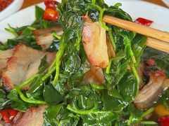 -大众跷脚牛肉馆·非遗传承单位(峨眉山店)