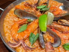 -Brut Eatery Wine Bar & Restaurant (建国东路店)
