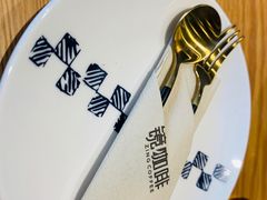 -ZING COFFEE 镜咖啡