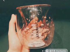 -星巴克臻选(深圳龙华红山天虹店)