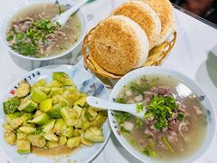 烧饼-清真喜兰老丁羊汤特色小吃