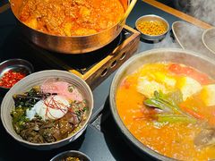 -Ameigo梅果·云贵川bistro(长宁来福士店)