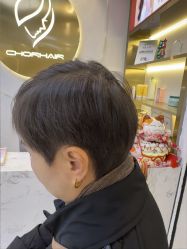 -虫二·专注健康烫染沙龙