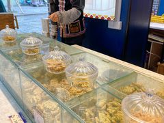 -捶糖帮桂林特产伴手礼(西街店)