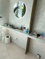 -优加东京秀烫染SALON