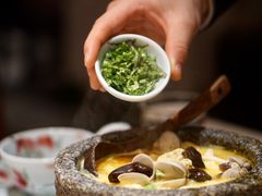 家烧石锅豆腐-维园悦谱·海派家常菜(乌鲁木齐南路店)