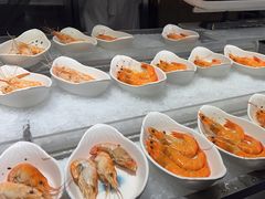 -雍容荟活帝王蟹活龙虾自助(苏宁旗舰店)