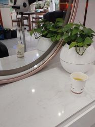 -岳灵生发养发馆