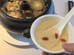 原味蒸馏汽锅鸡-云腾食府·云南菜