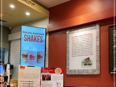 -The Habit Burger Grill 哈比特汉堡(爱琴海店)