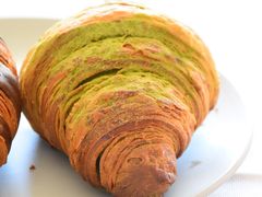 抹茶可颂-Top Impression Bakery Wolli Creek
