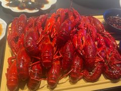 -肥肥虾庄·金牌油焖大虾(杨园滨江时代walk店)