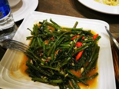 -The Dishes Seafood & Restaurant