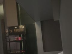 -粤塔x电竞酒店(深圳龙华大浪后浪新天地店)