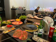 自助取餐区-二虎原味烧烤