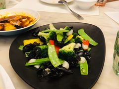 -港丽餐厅(高德置地店)