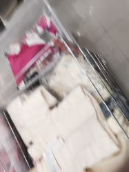 -爱婴室(上海汇智国际广场店)